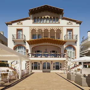 Casa Vilella 4* Sup 4* Сиджес